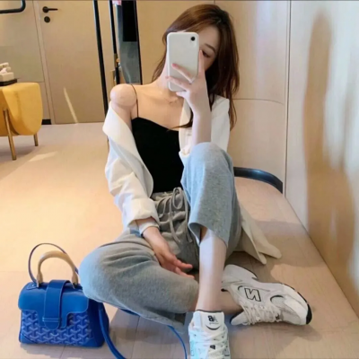 剑气萧萧孔雀翎